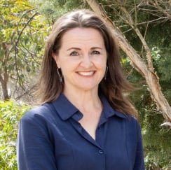 Gweneth Leigh, AILA